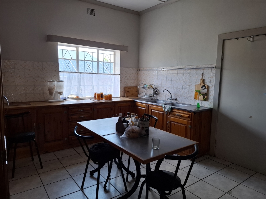 7 Bedroom Property for Sale in Middelpos Northern Cape